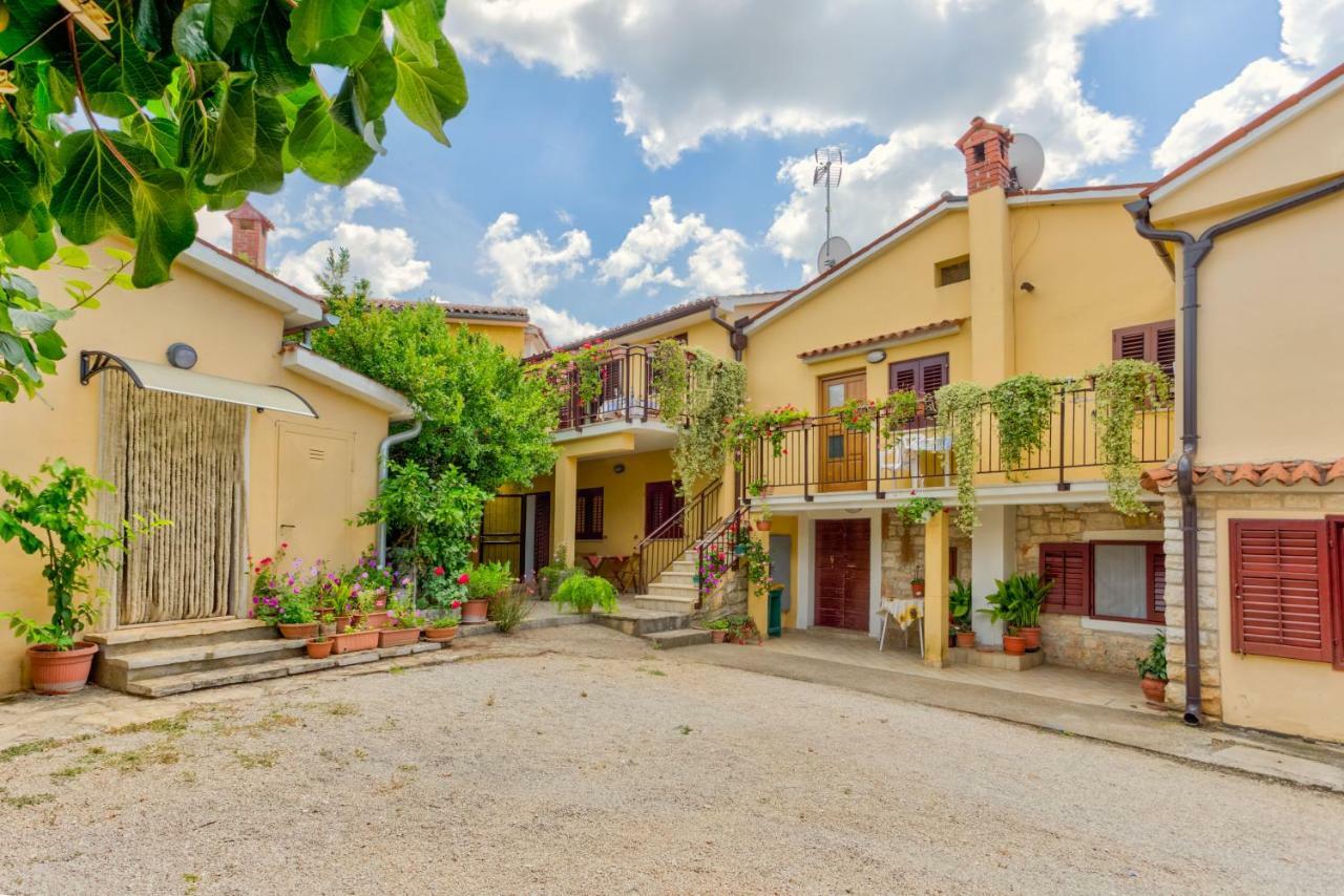 Apartments Redenta Тар Экстерьер фото